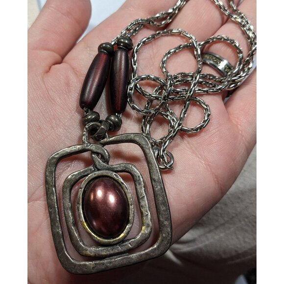 Brutalist Abstract Silver Tone Pendant Necklace With Burgundy Metallic Accents - Picture 5 of 8